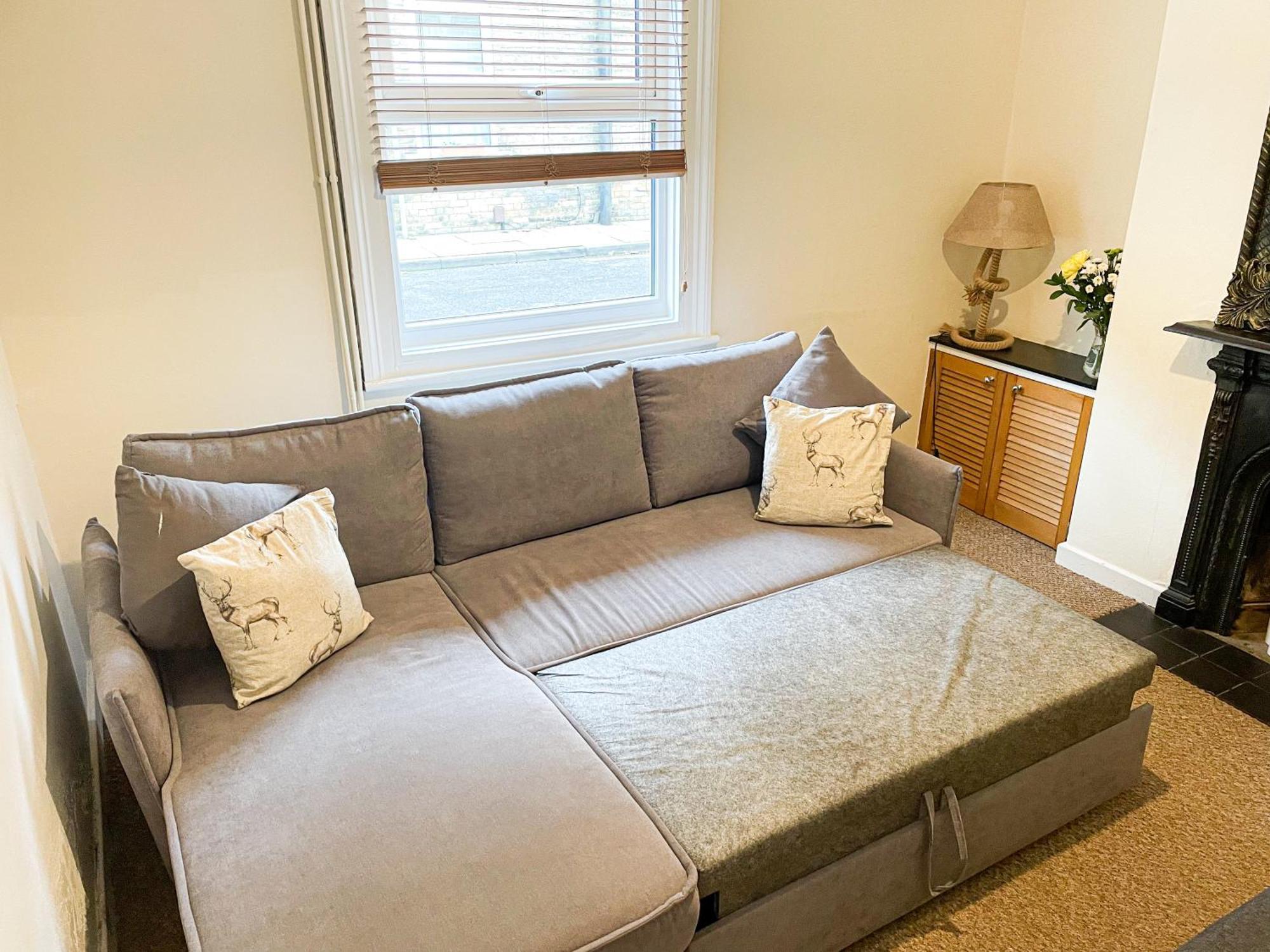 Waverley Lodge - Quaint Victorian Home With Free Parking Йорк Екстериор снимка